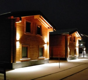 Chalet Momage dichtbij Skiliften, Skiverhuur en Bikepark!